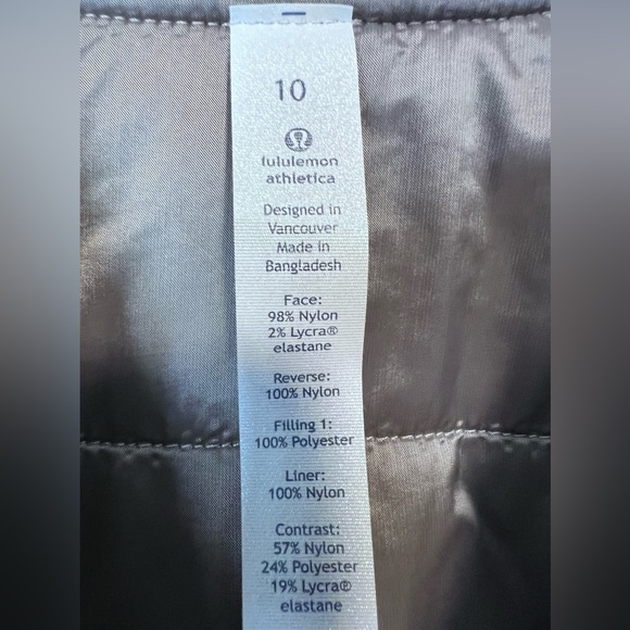Lululemon Dark Chrome REVERSIBLE Non-Stop Bomber Jacket NWOT SIZE 10 - Picture 10 of 16